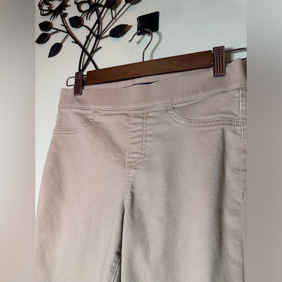 No Boundaries Elastic Waist Kaki Cream Pants Pull On Size Small - Picture 3 of 7